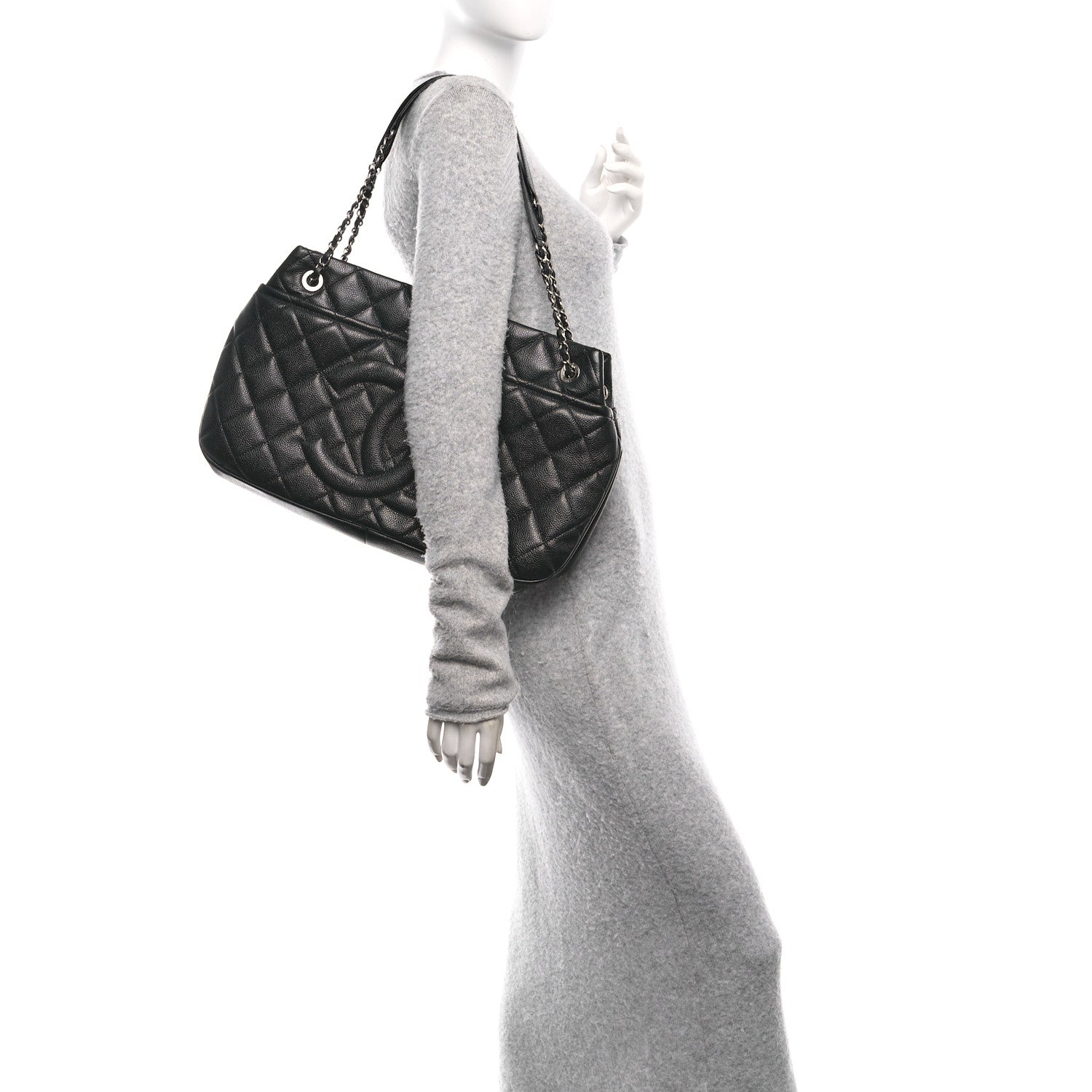 Caviar Quilted Timeless CC Soft Tote Black
