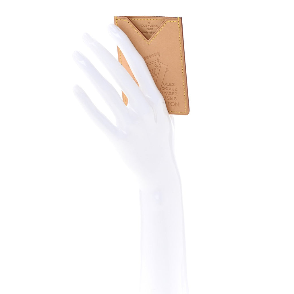 Vachetta Voyages  Holder