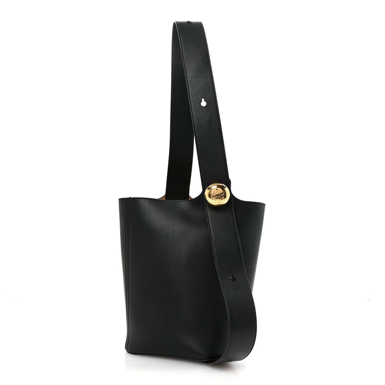 Smooth Calfskin Medium Pebble Bucket Bag Black