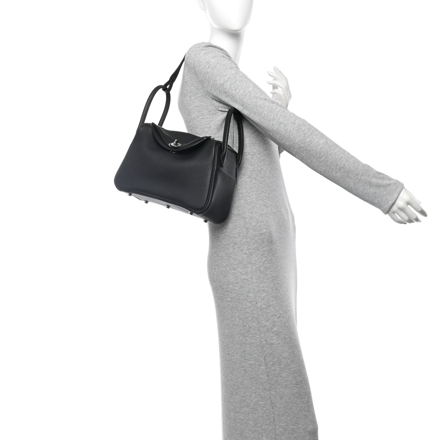 Taurillon Clemence Lindy 26 Black