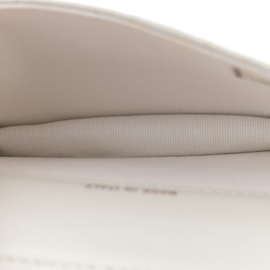 Iridescent Calfskin Quilted Mini Maxi Pearls Wallet On Chain WOC White