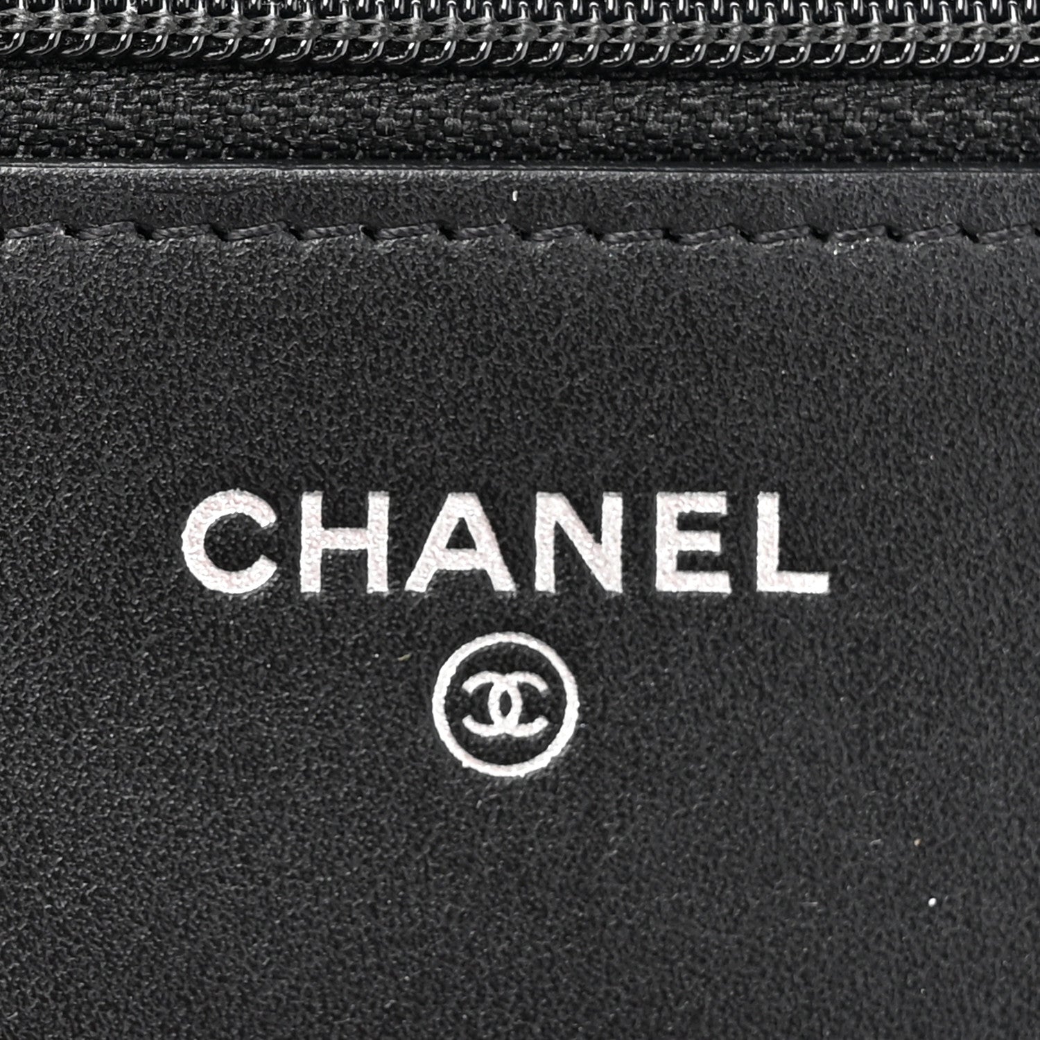 Aged Calfskin Chevron Quilted Reissue Wallet On Chain WOC So Black