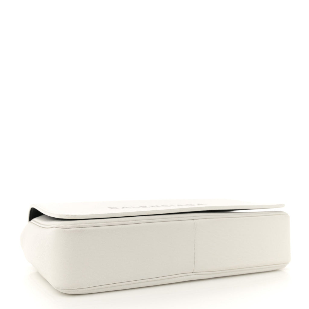 Pebbled Calfskin Logo Everyday Flap Chain Wallet White