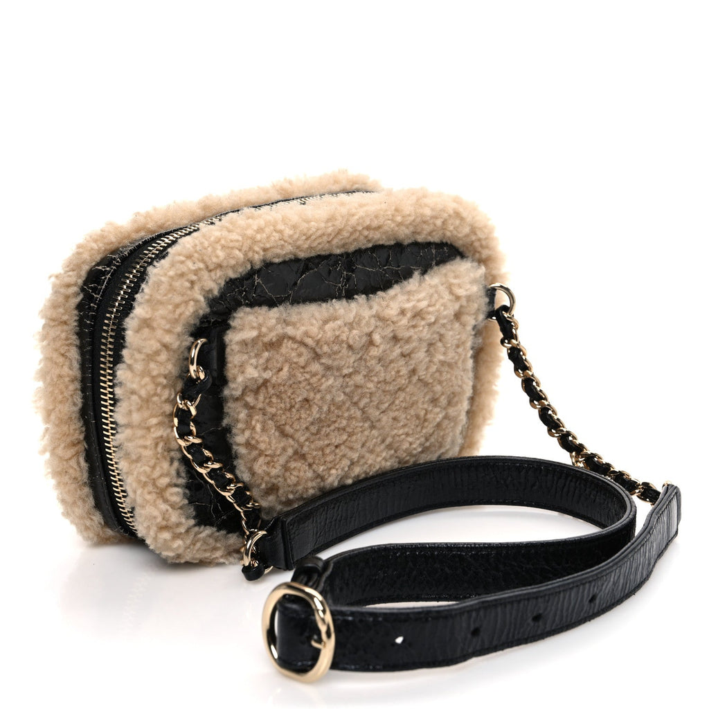 Shiny Crumpled Sheepskin Shearling Waist Bag Black Beige