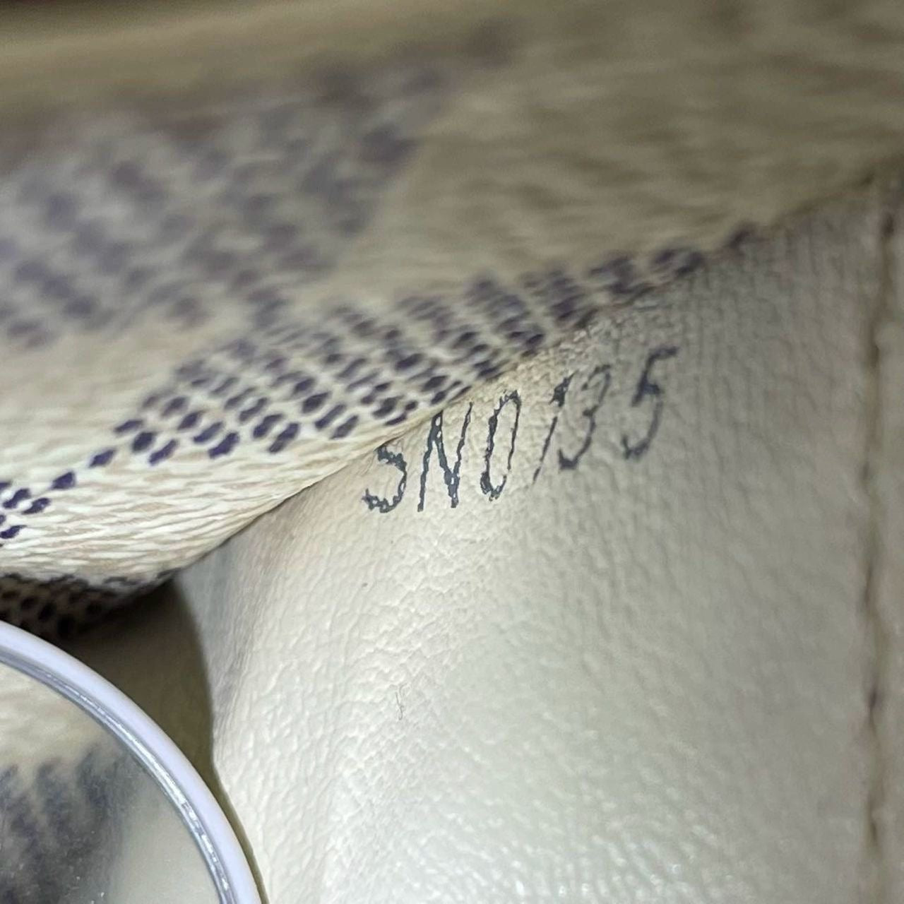 Louis Vuitton Pochette Damier Azur Canvas Accessoires Beige Handbag
