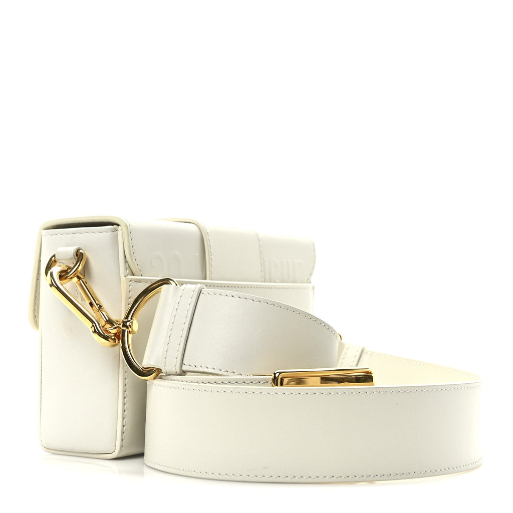 Smooth Calfskin 30 Montaigne Box Bag White