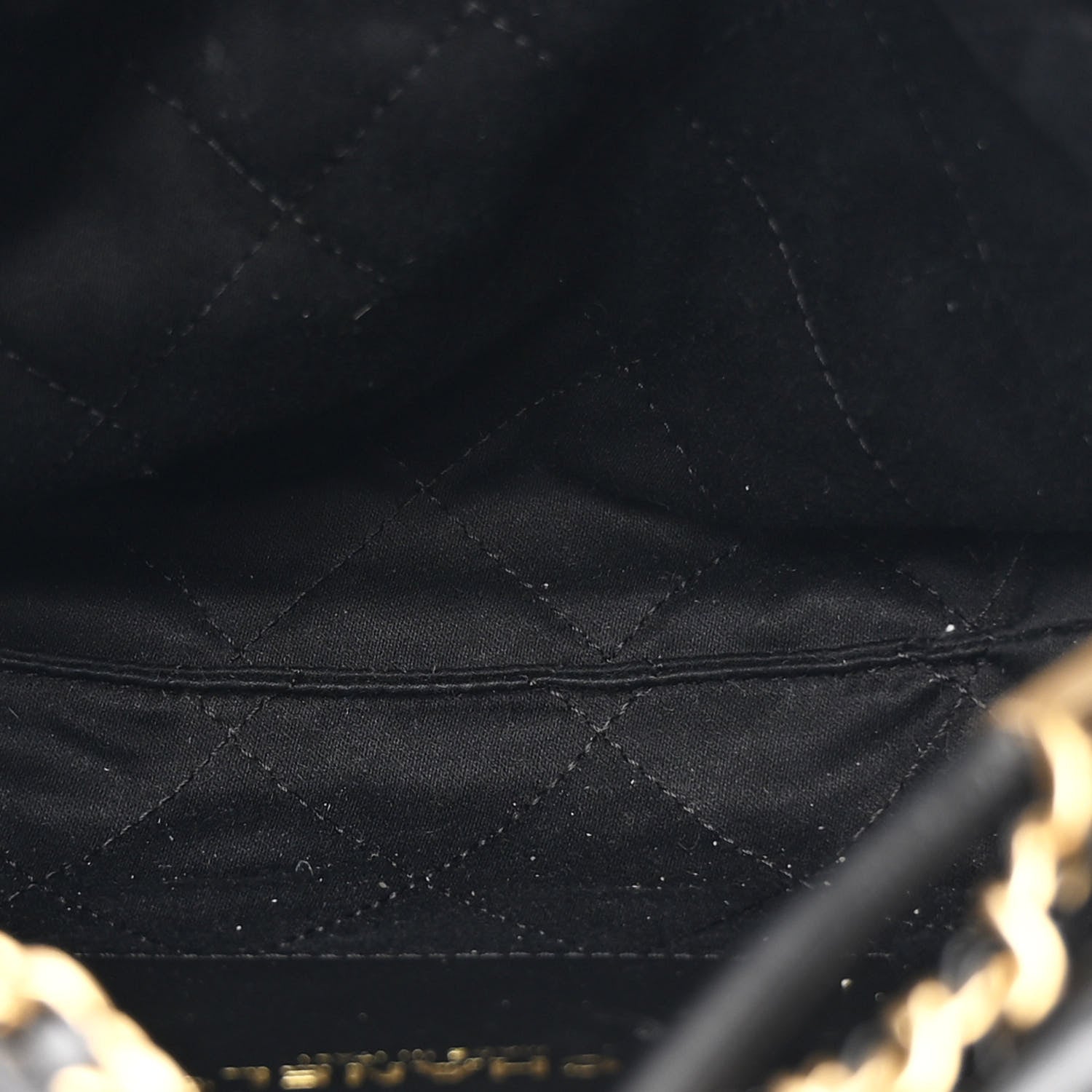 Shiny Calfskin Quilted Mini Chanel 22 Black