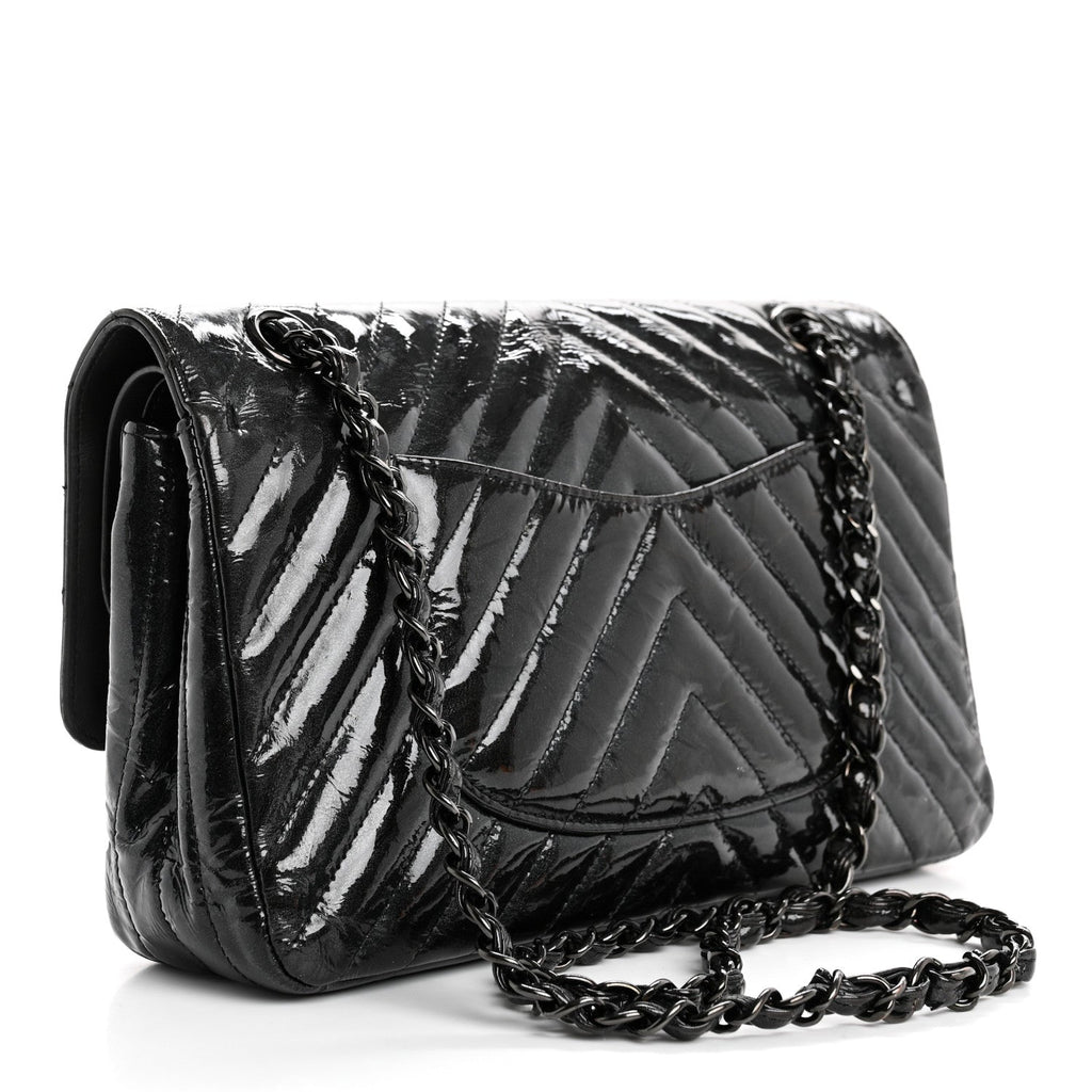 Metallic Patent Crumpled Calfskin Chevron Quilted Medium Double Flap So Black
