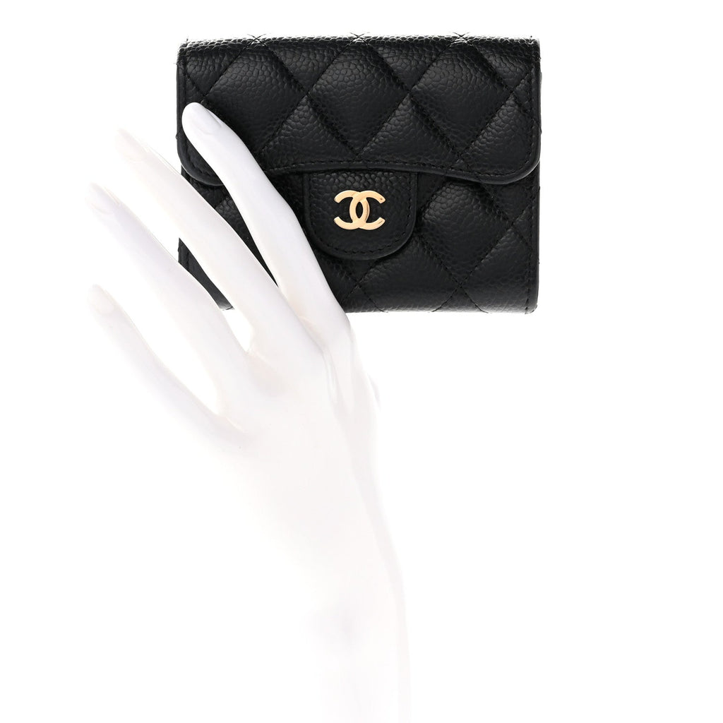 Caviar Quilted Flap  Holder Wallet Black
