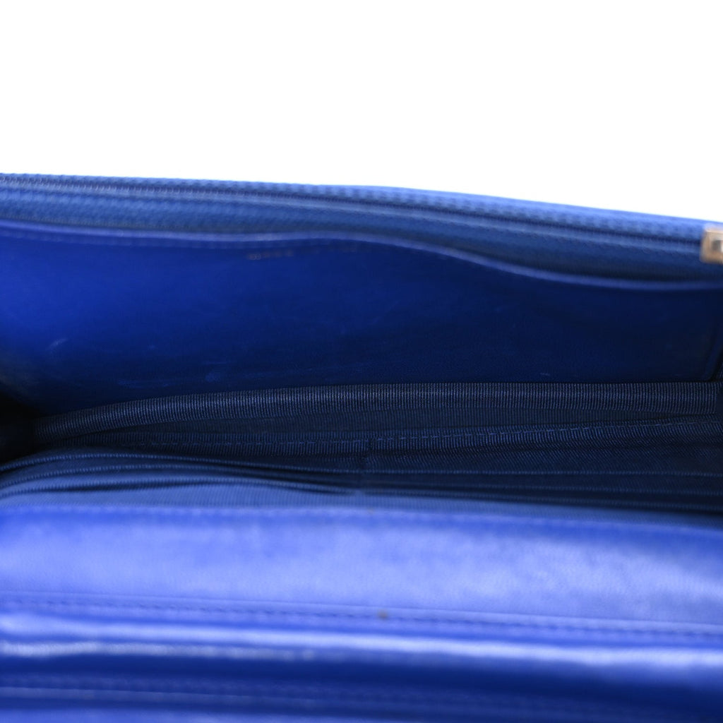 Lambskin Quilted Wallet On Chain WOC  Navy Blue