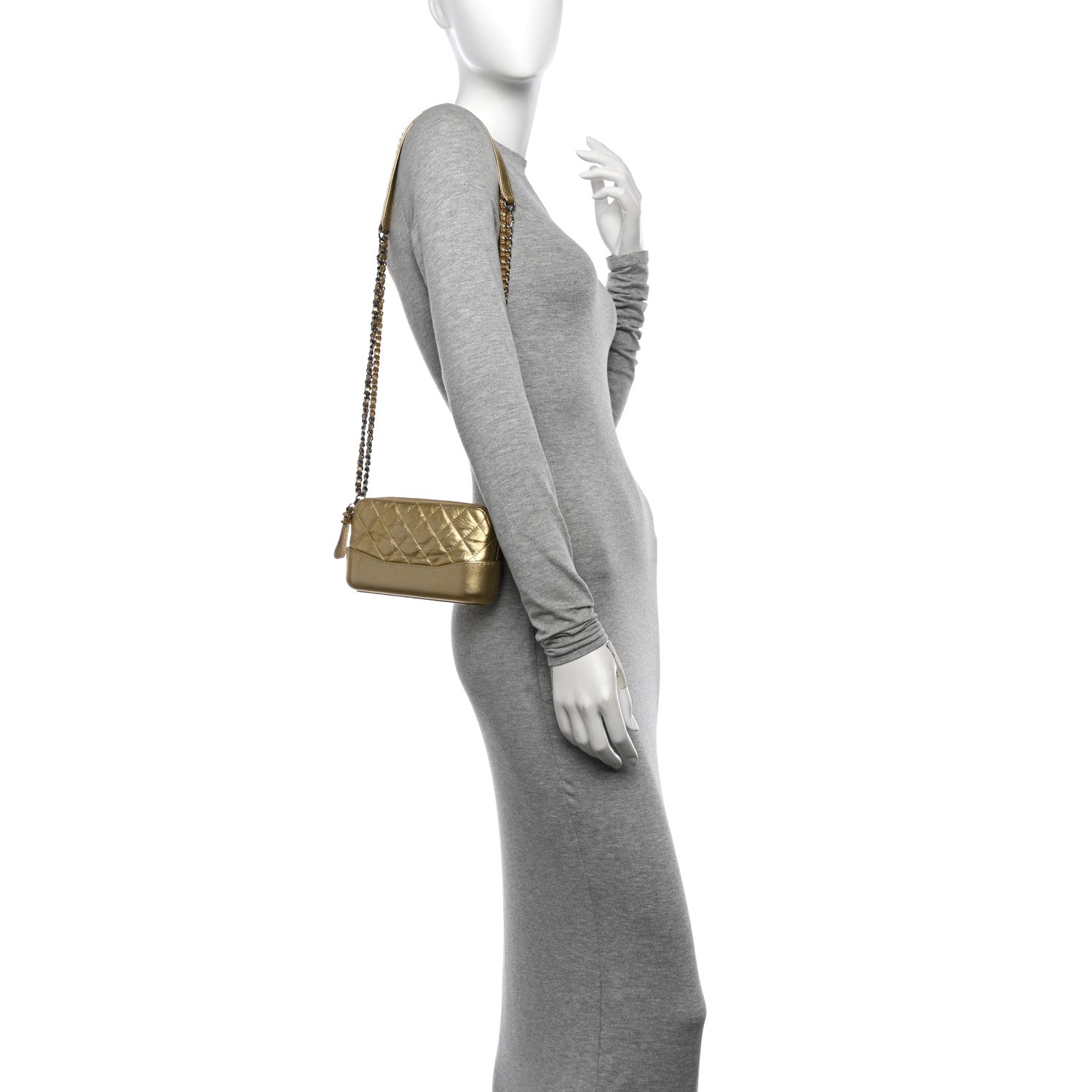 Metallic Aged Calfskin Quilted Small Gabrielle Clutch With Chain Gold