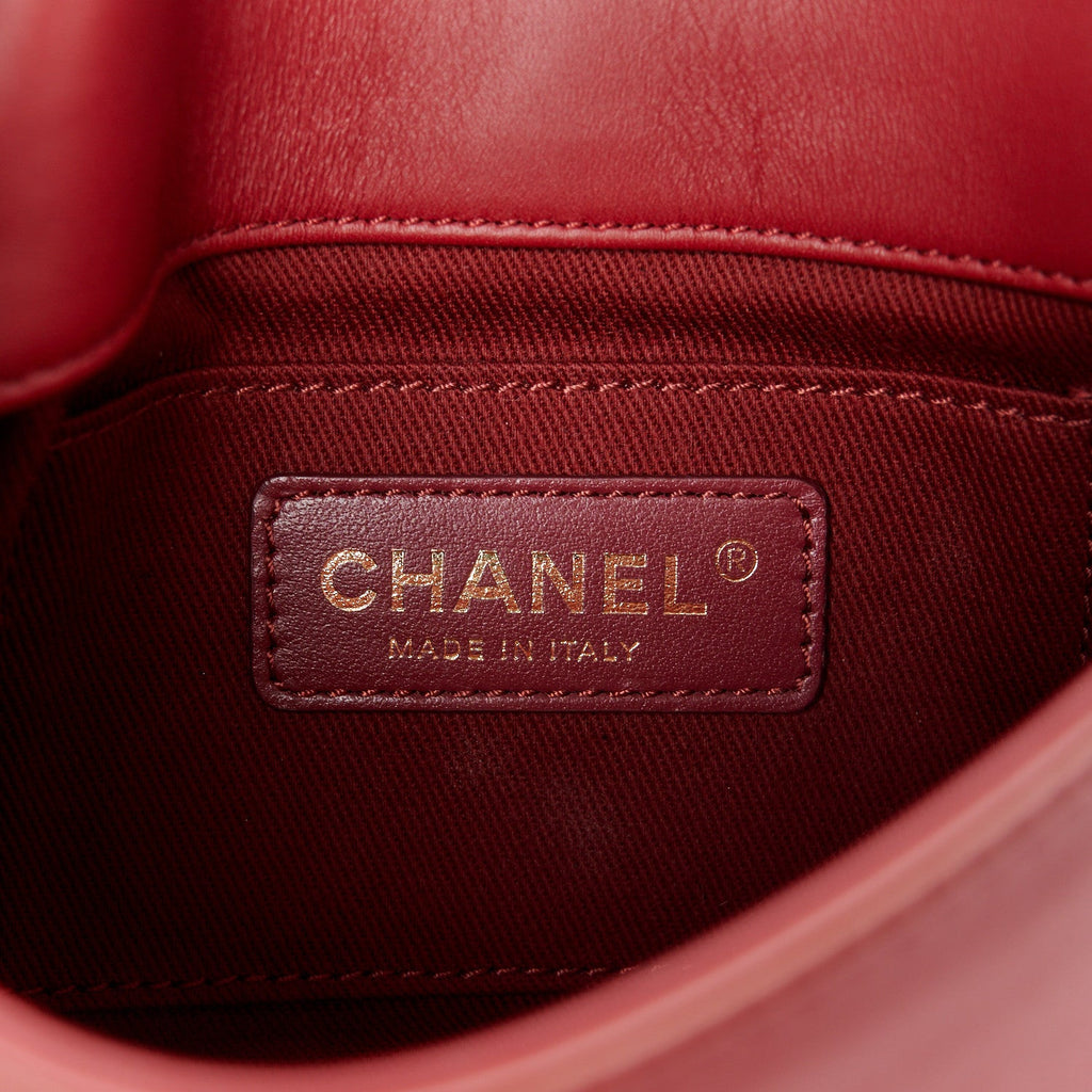 Calfskin Stitched Flap Red
