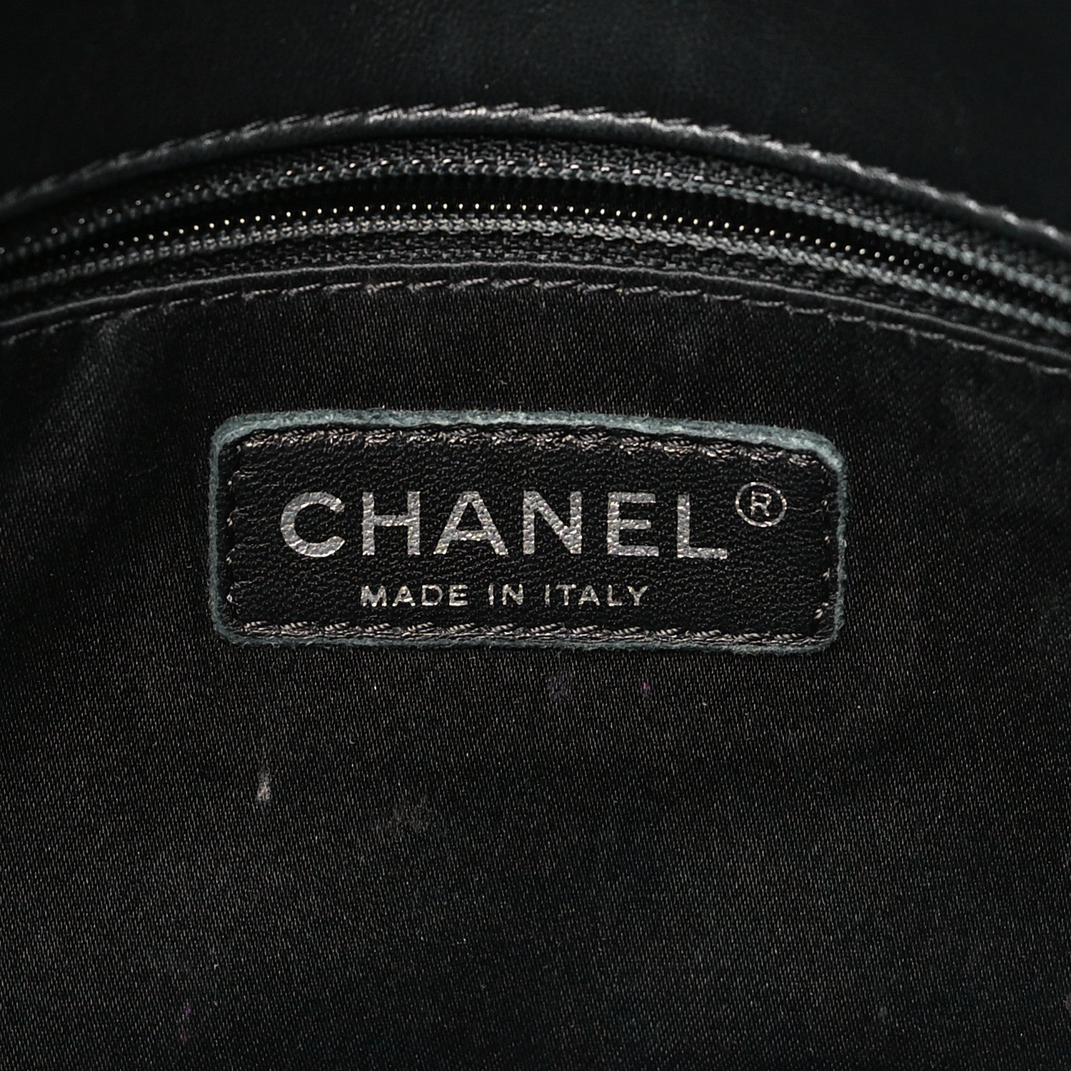 Lambskin Small CC Crossing Flap Black