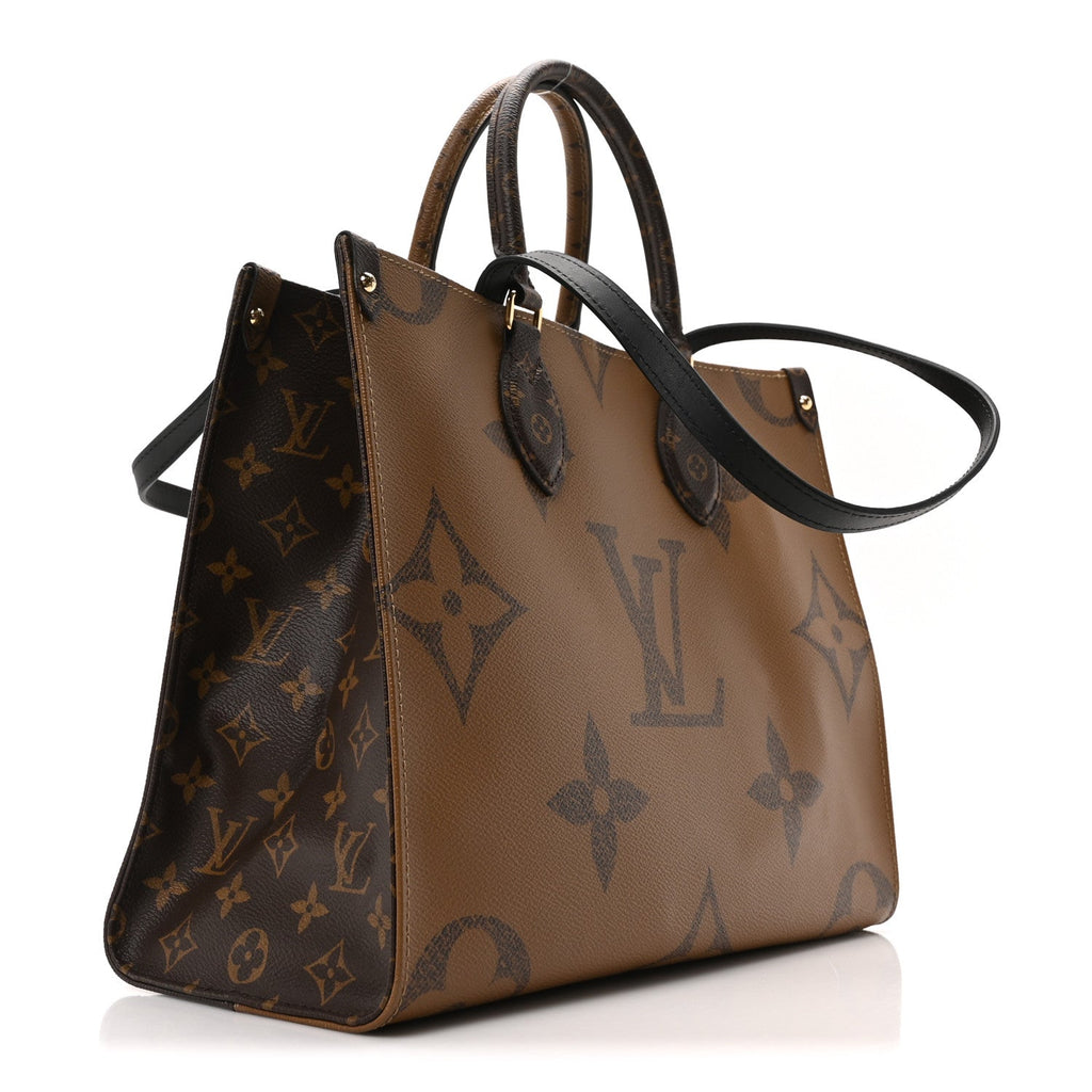 Reverse Monogram Giant Onthego MM