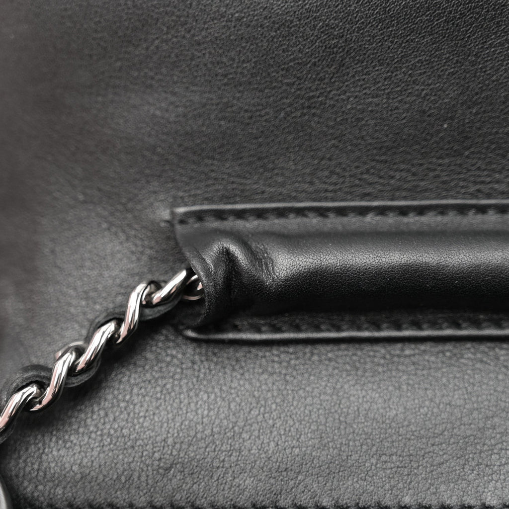 Patent Quilted Brilliant Wallet On Chain WOC Black