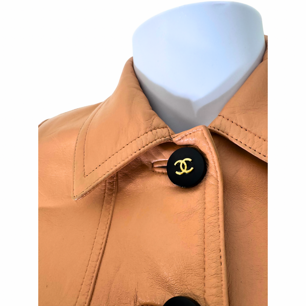 Chanel Vintage 95P Beige Cropped Jacket