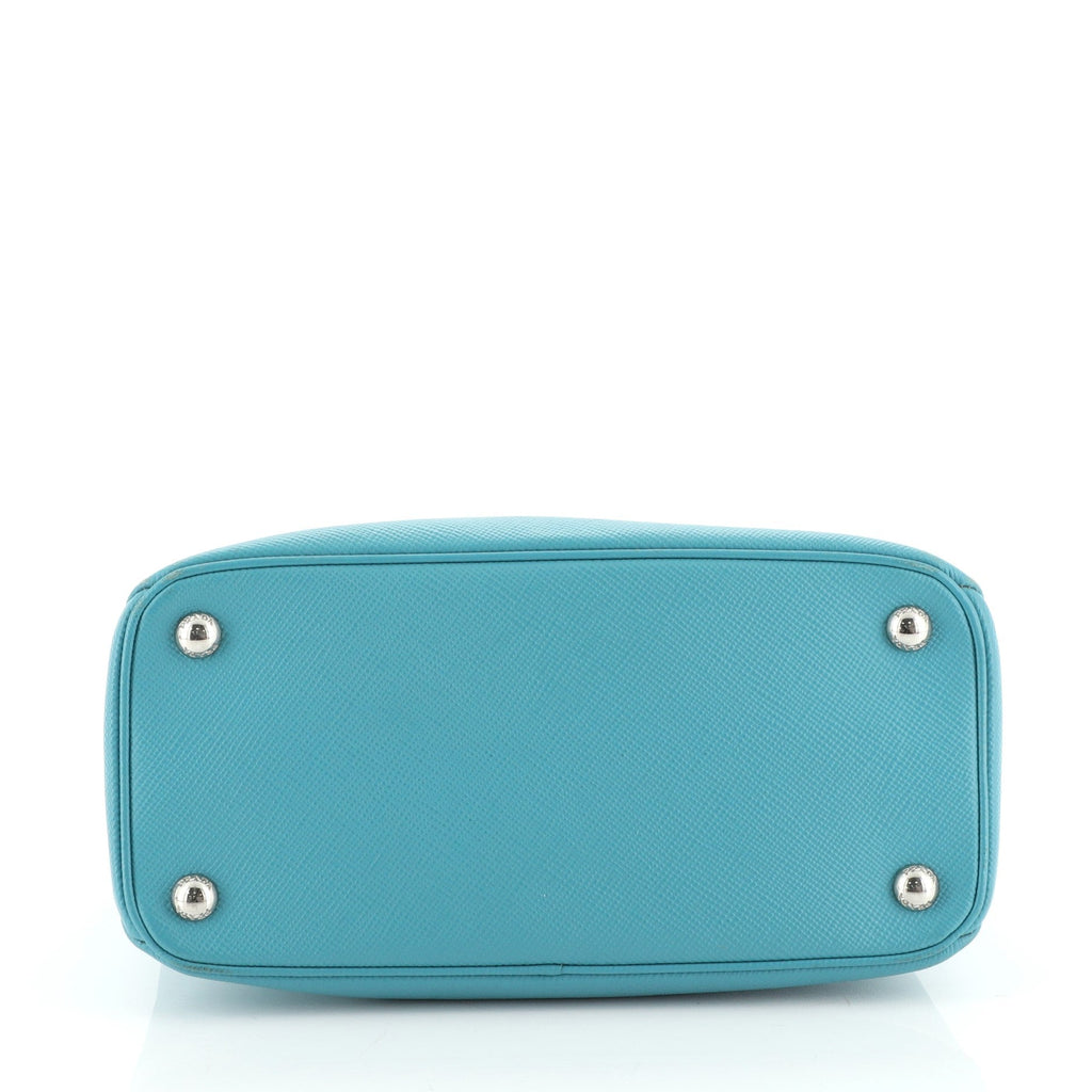 Turnlock Cuir Twin Tote Saffiano Leather Mini