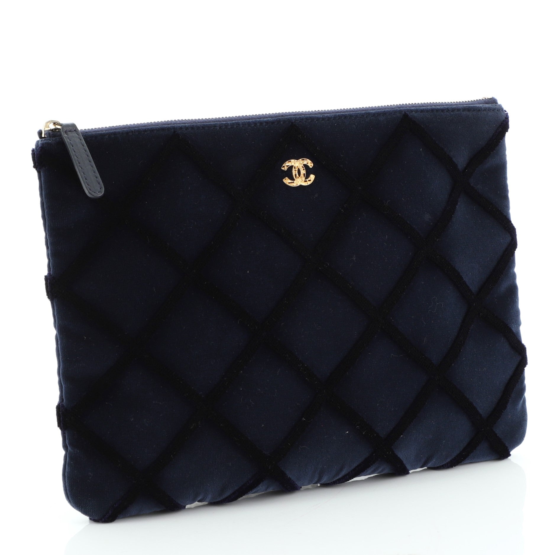 O Case Clutch Quilted Velvet Medium