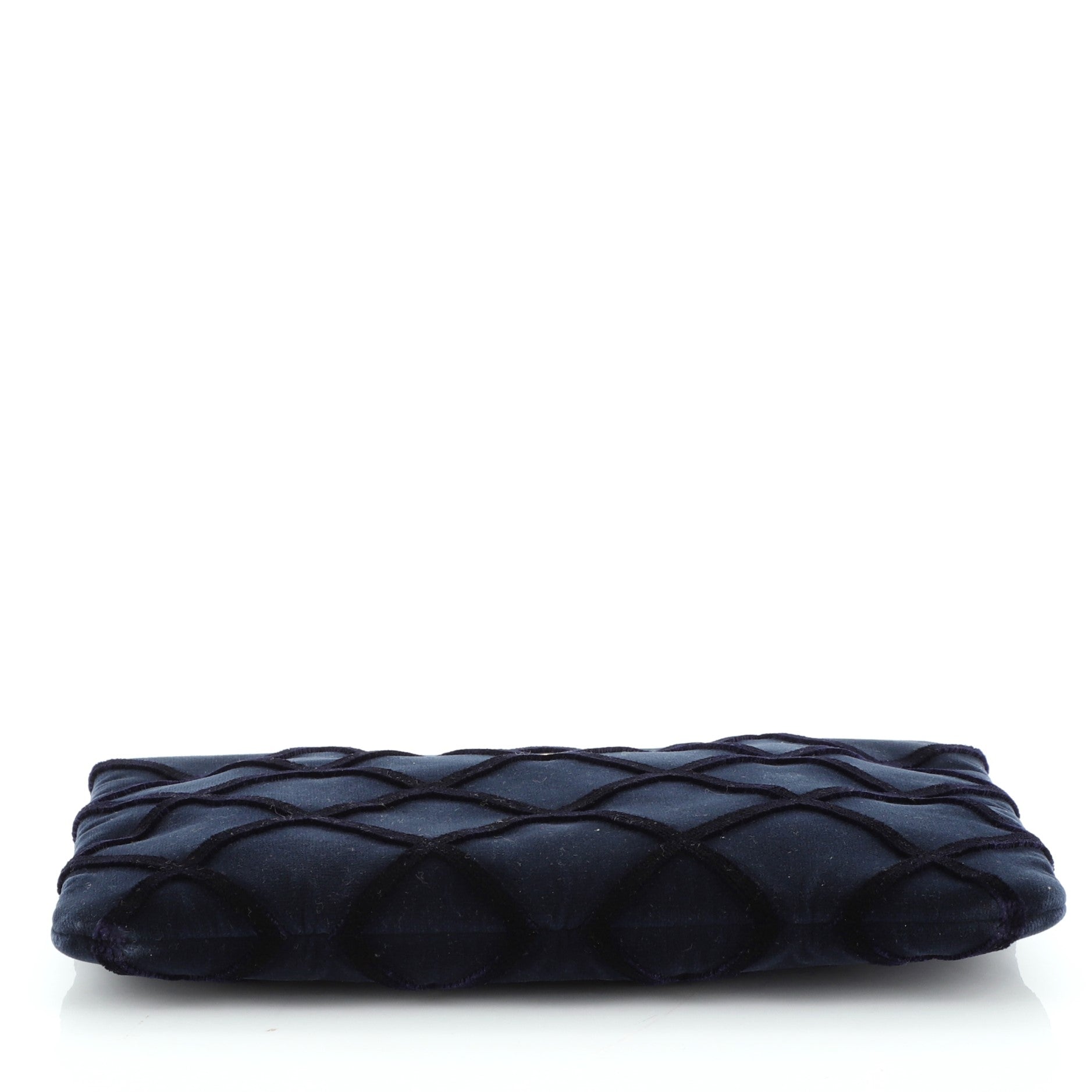 O Case Clutch Quilted Velvet Medium
