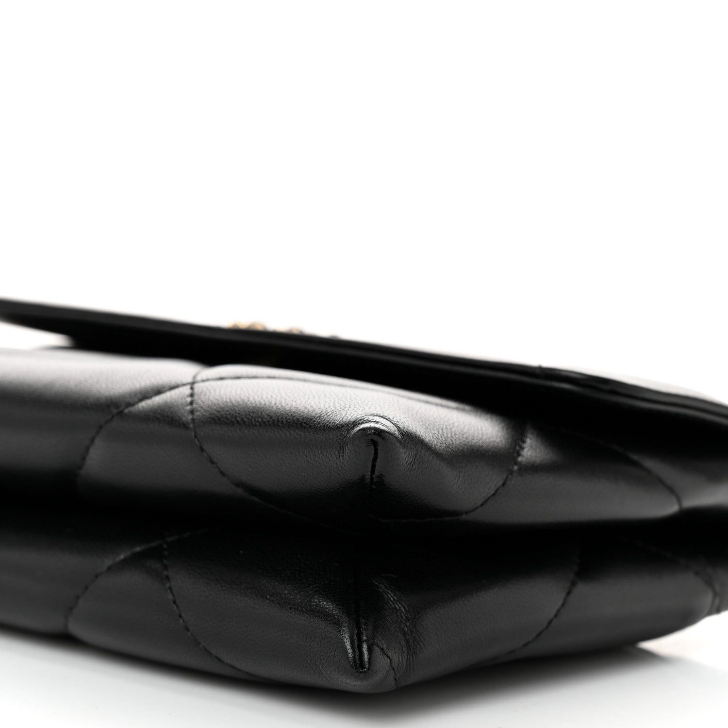 Lambskin Quilted Chanel 19 Flap Clutch Black