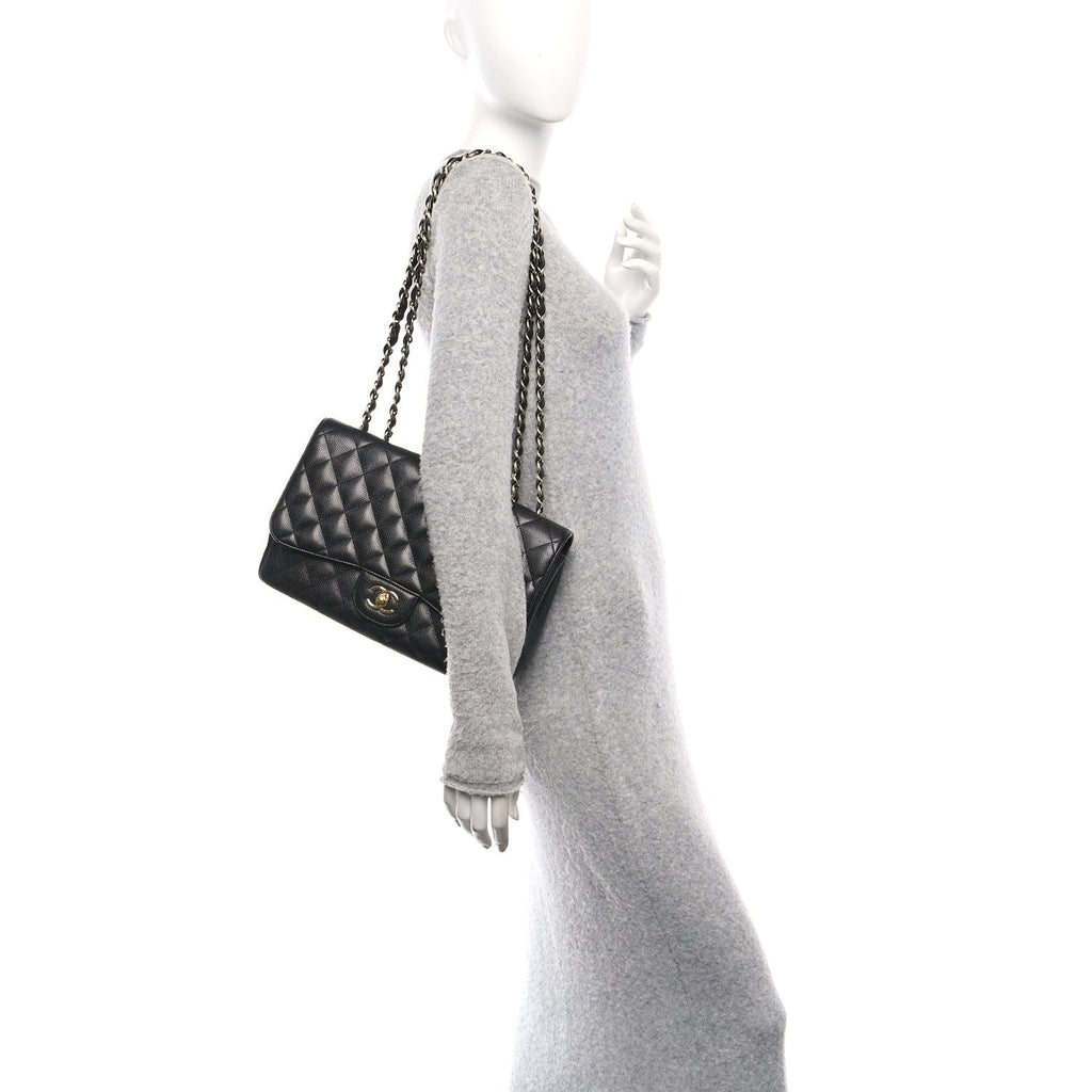 Caviar Quilted Jumbo Single Flap Black