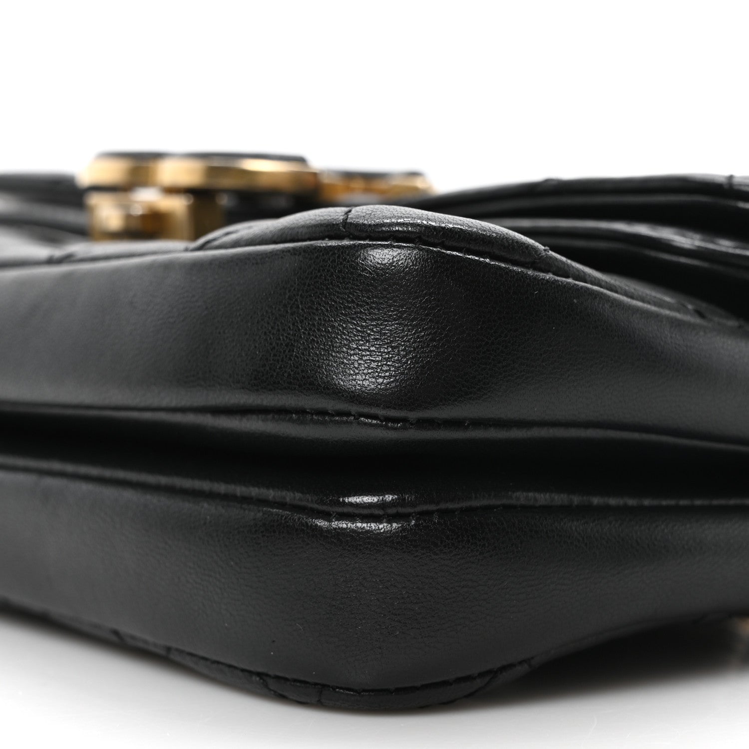 Lambskin Quilted Small CC Chic Flap Black