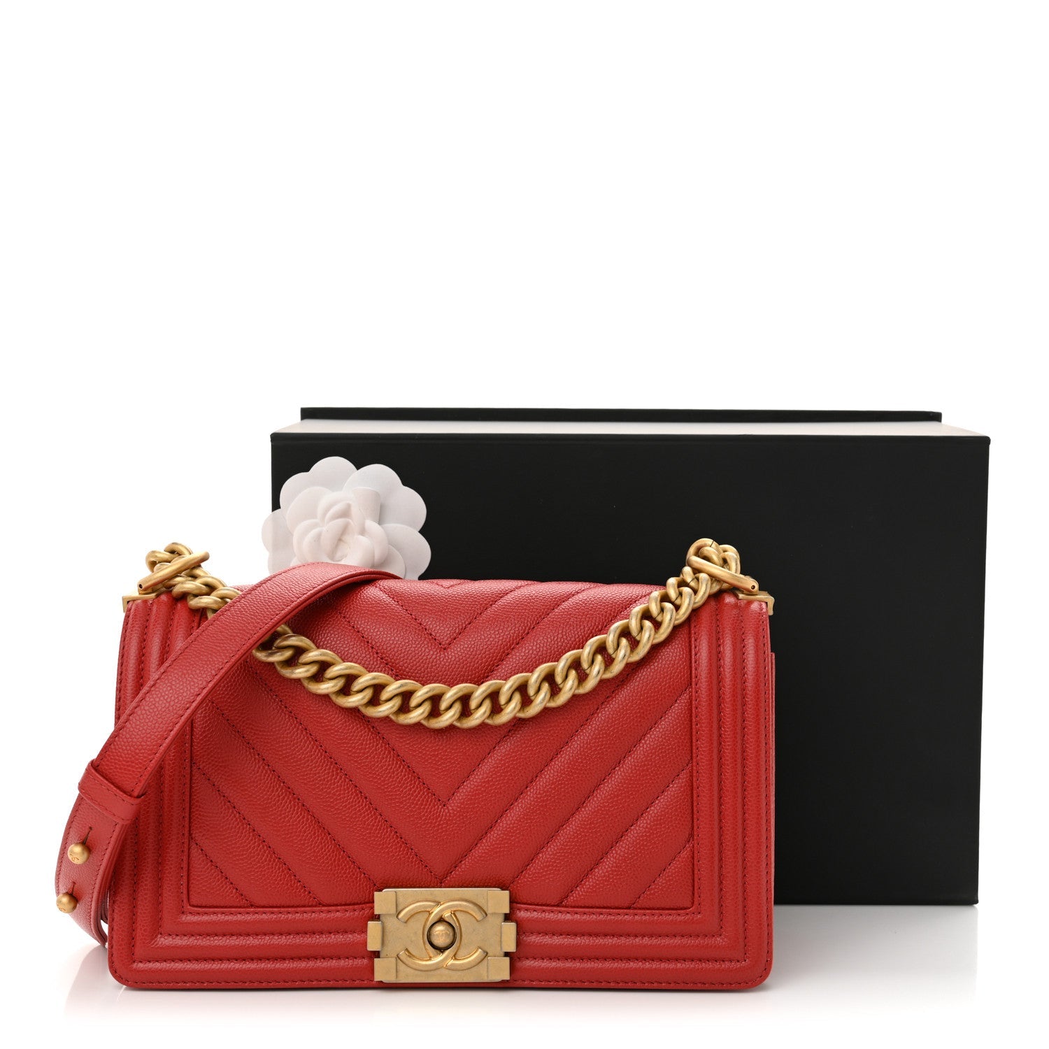 Caviar Chevron Quilted Medium Boy Flap Red
