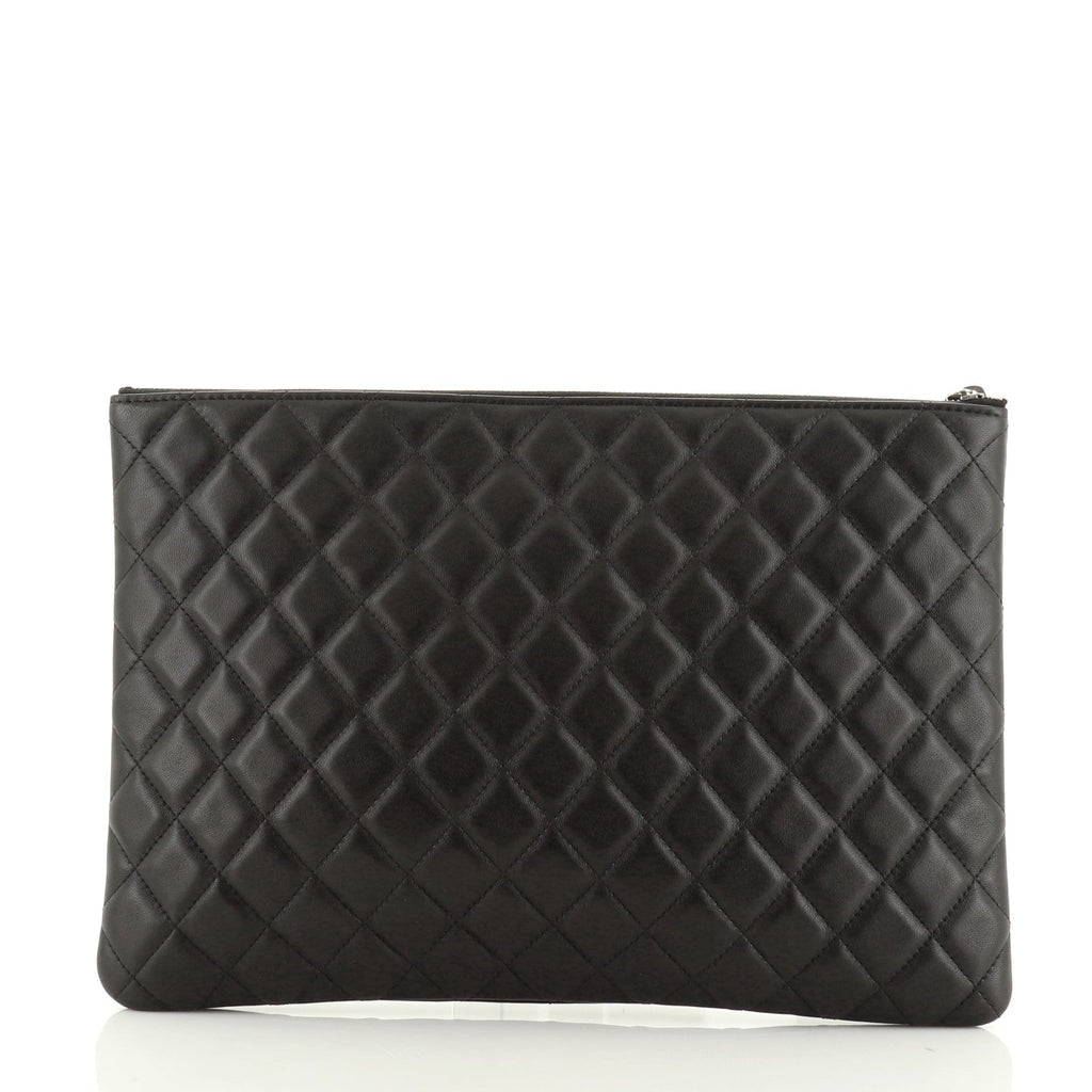 O Case Clutch Quilted Lambskin Large