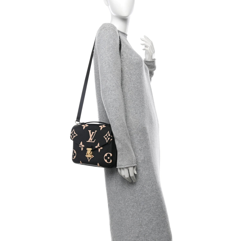 Empreinte Monogram Giant Pochette Metis Black Beige