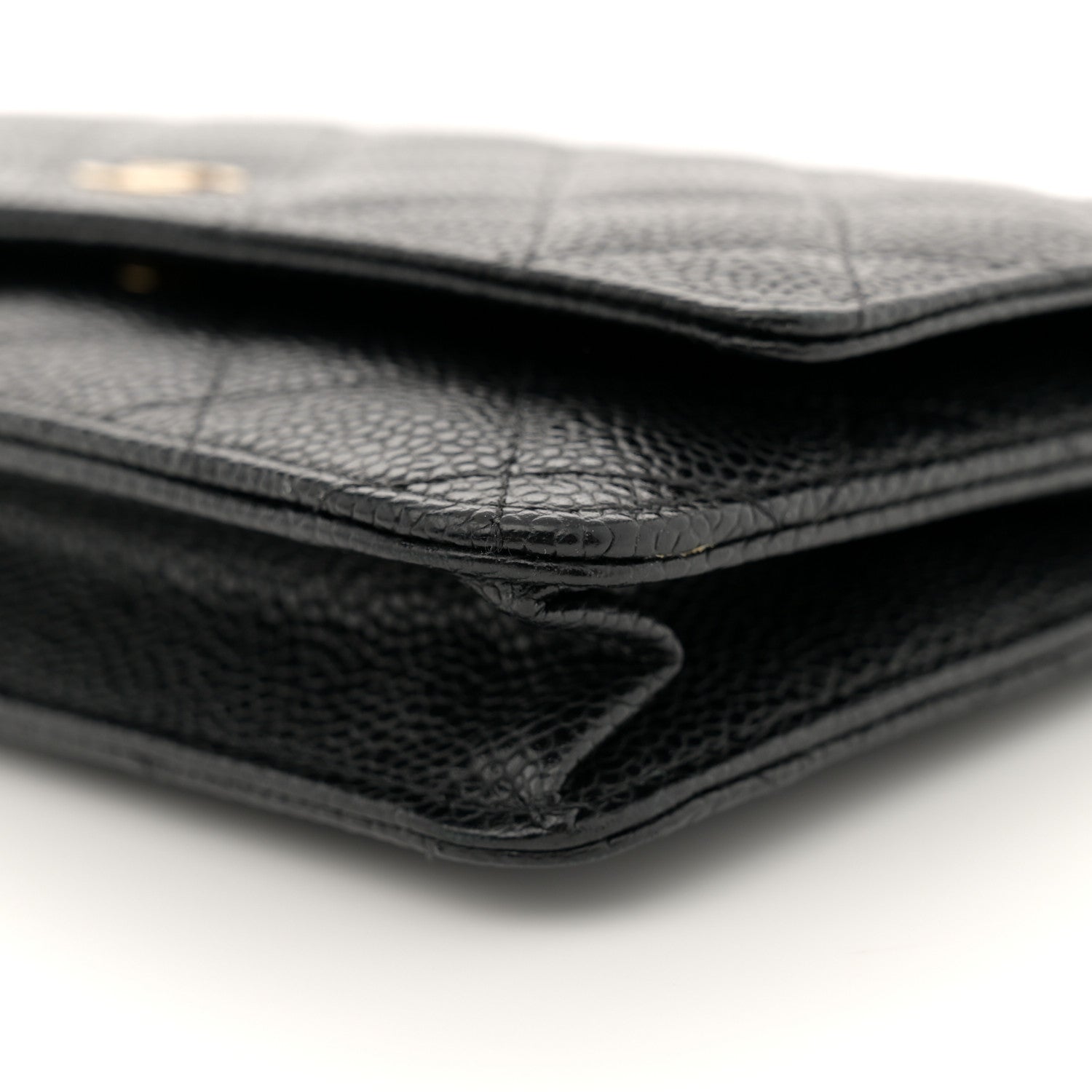 Caviar Quilted Wallet on Chain WOC Black