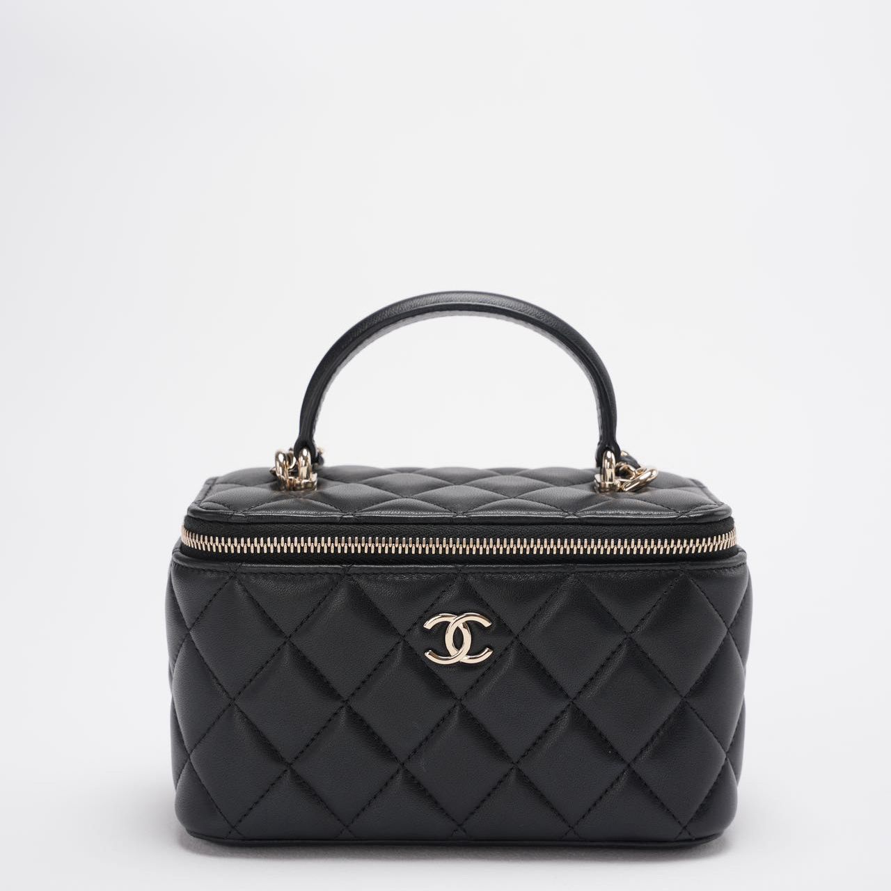 Chanel Vanity Case Bag Black Quilted Lambskin Bag with Gold Hardware 2021