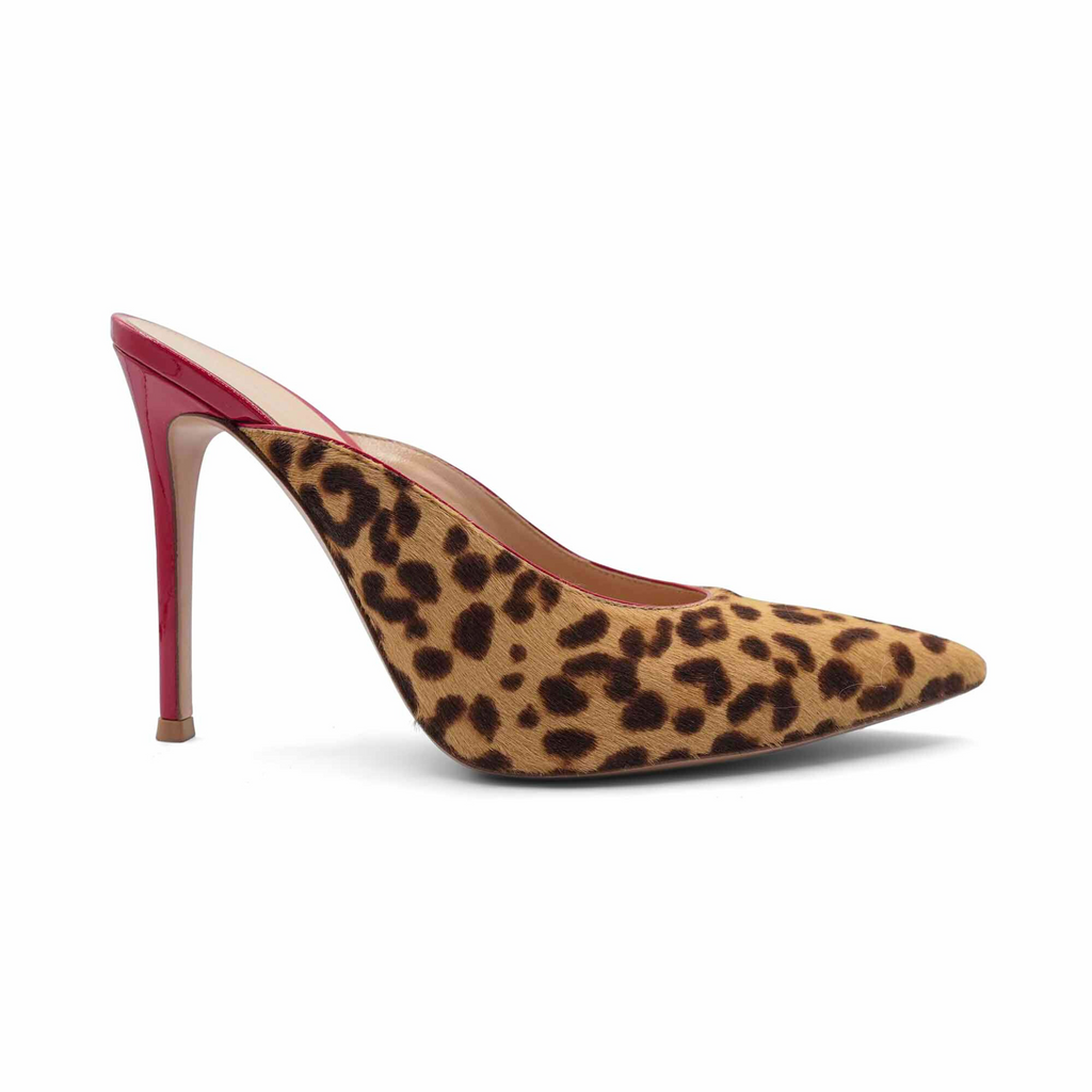 Gianvito Rossi 'Lyle' Mules - Women's 37