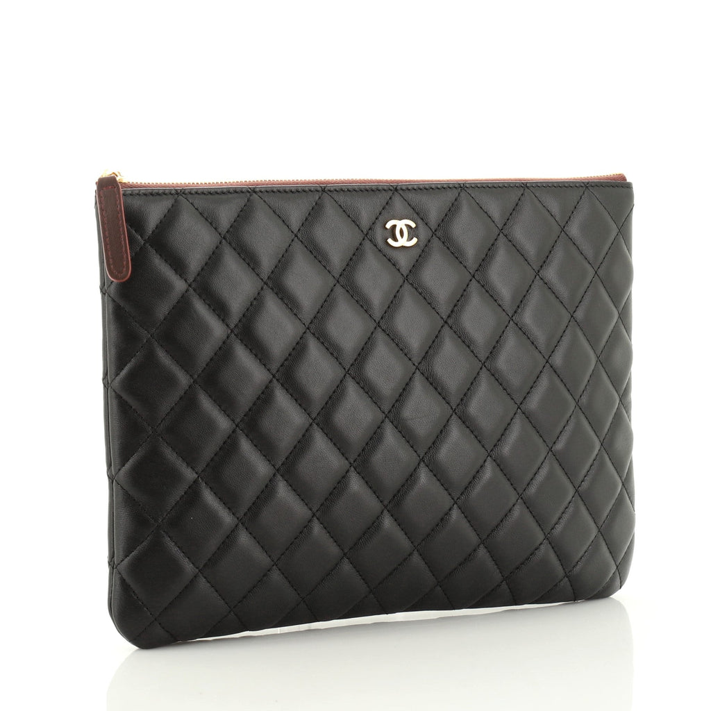 O Case Clutch Quilted Lambskin Medium