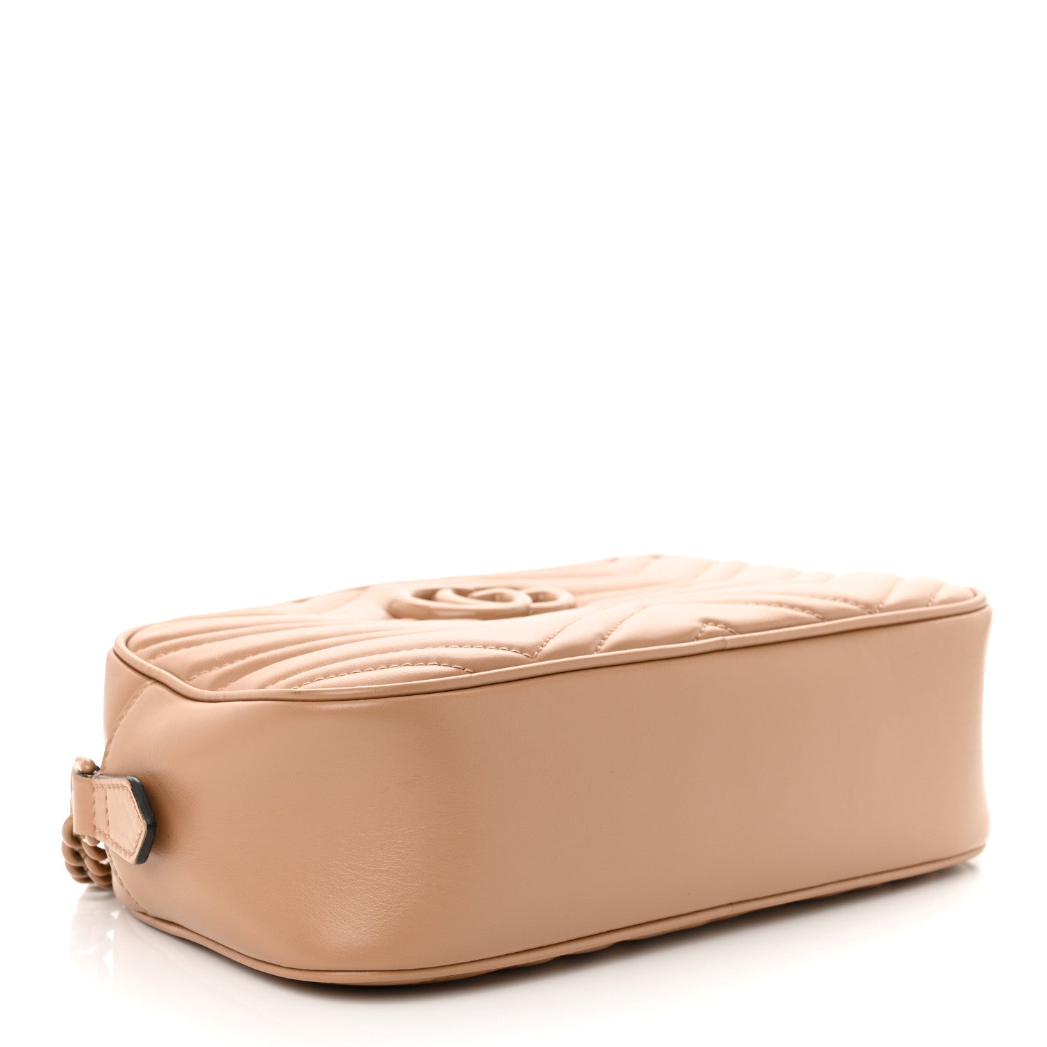 Calfskin Matelasse Monochrome Small GG Marmont Chain Shoulder Bag Camelia
