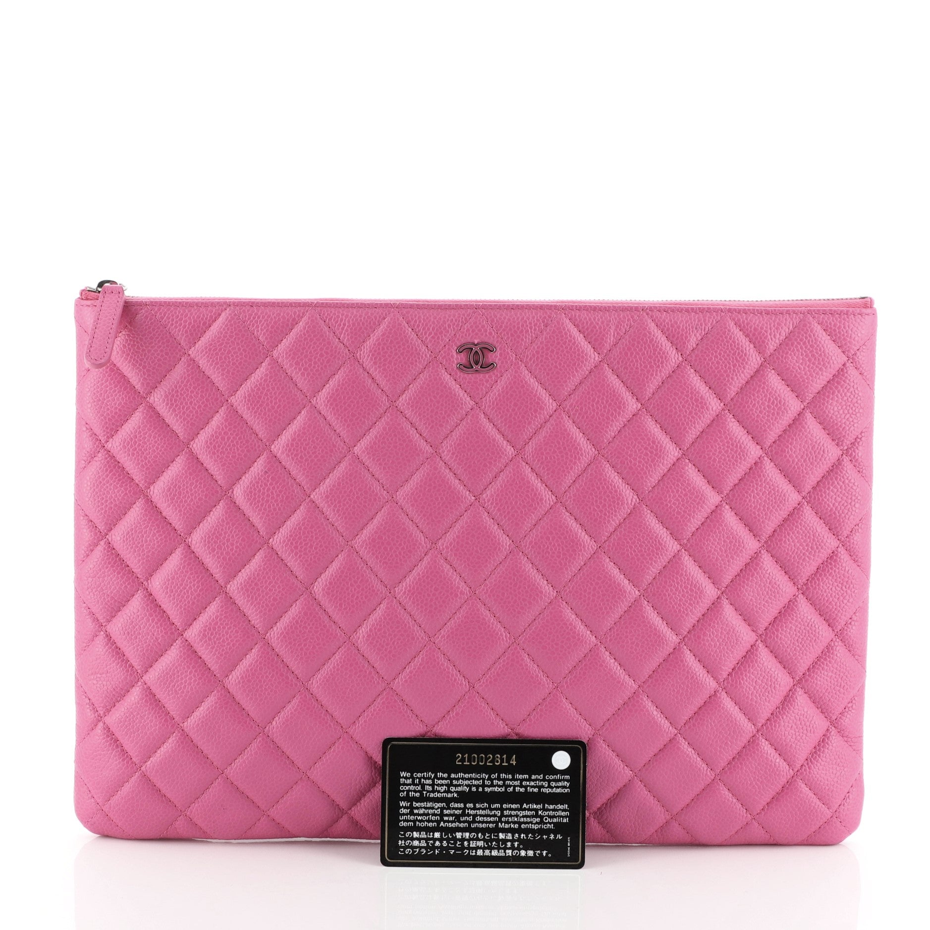 O Case Clutch Quilted Caviar Large