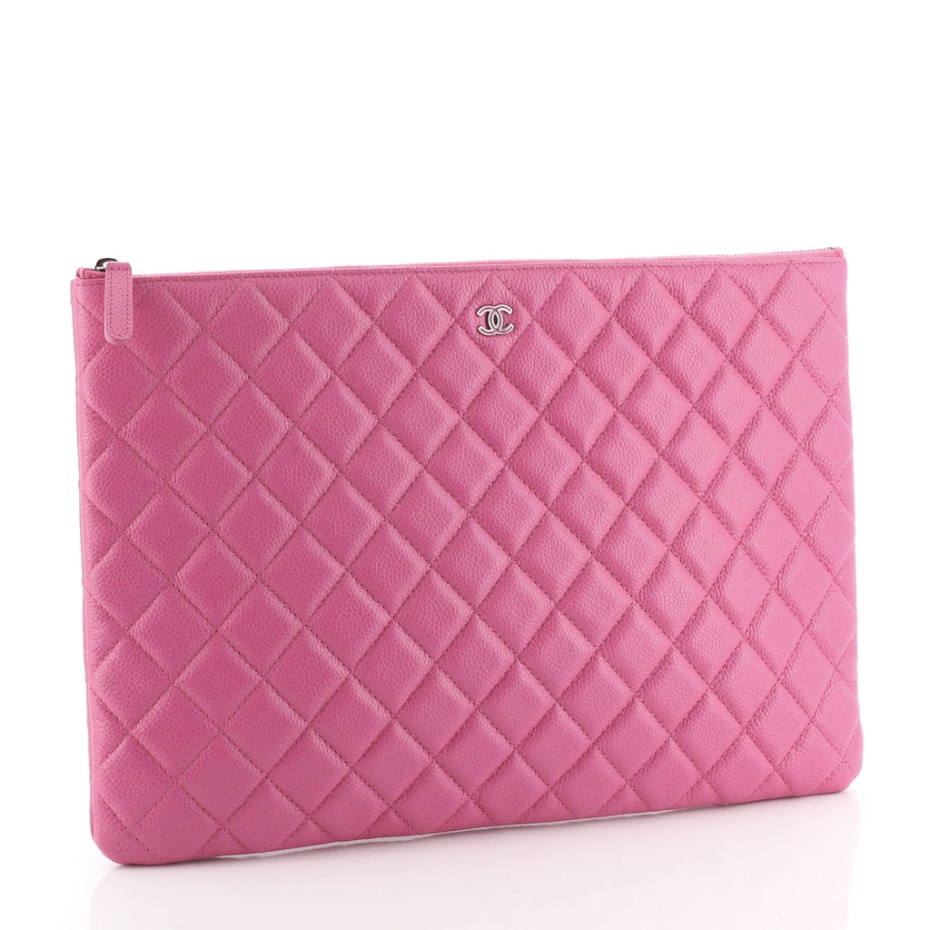 O Case Clutch Quilted Caviar Large