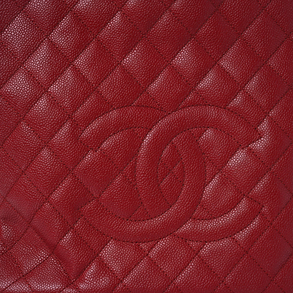 Caviar Quilted Vertical Grand Shopping Tote GST Red