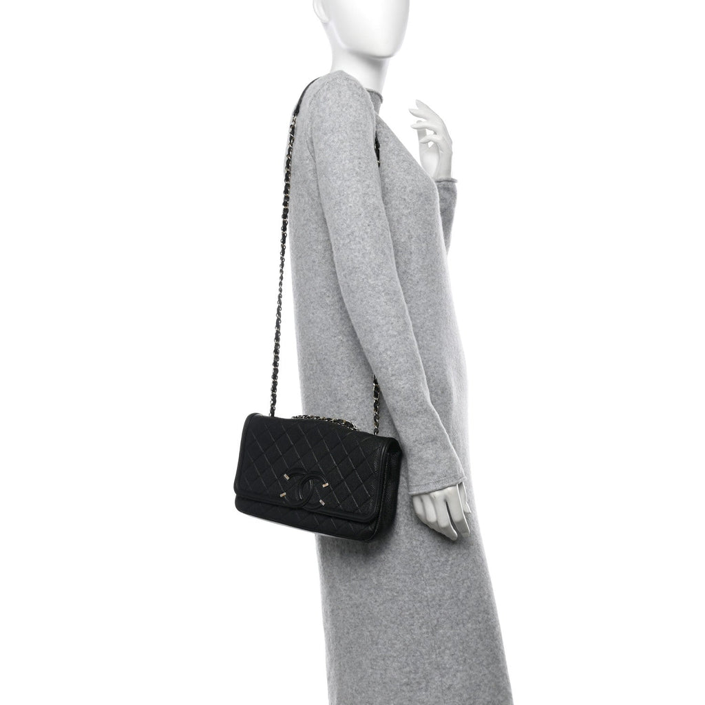 Caviar Quilted Medium CC Filigree Flap Black