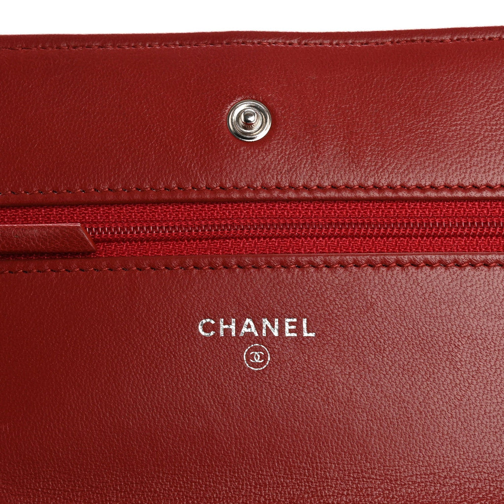 Lambskin Quilted Wallet On Chain WOC Red