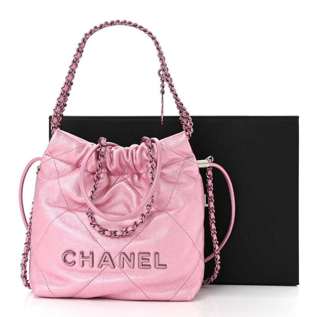 Metallic Lambskin Lacquered Monochrome Quilted Mini Chanel 22 Pink