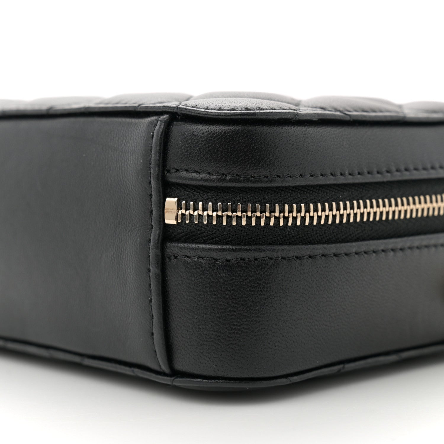 Lambskin Quilted CC Pearl Crush Camera Case Black