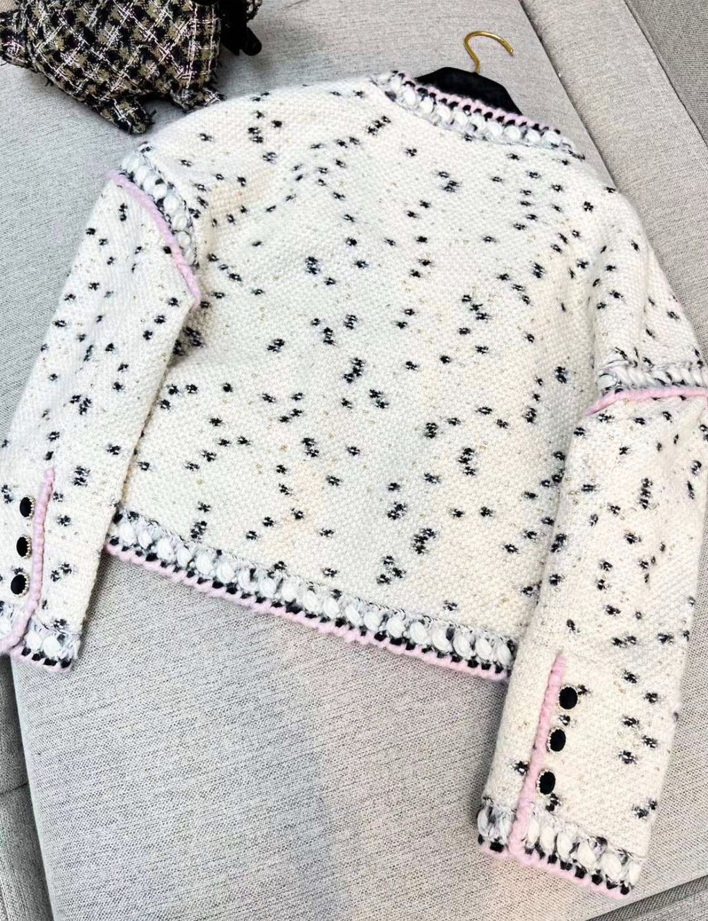 CHANEL 21A METIERS D'ART RUNWAY IGAN size 34