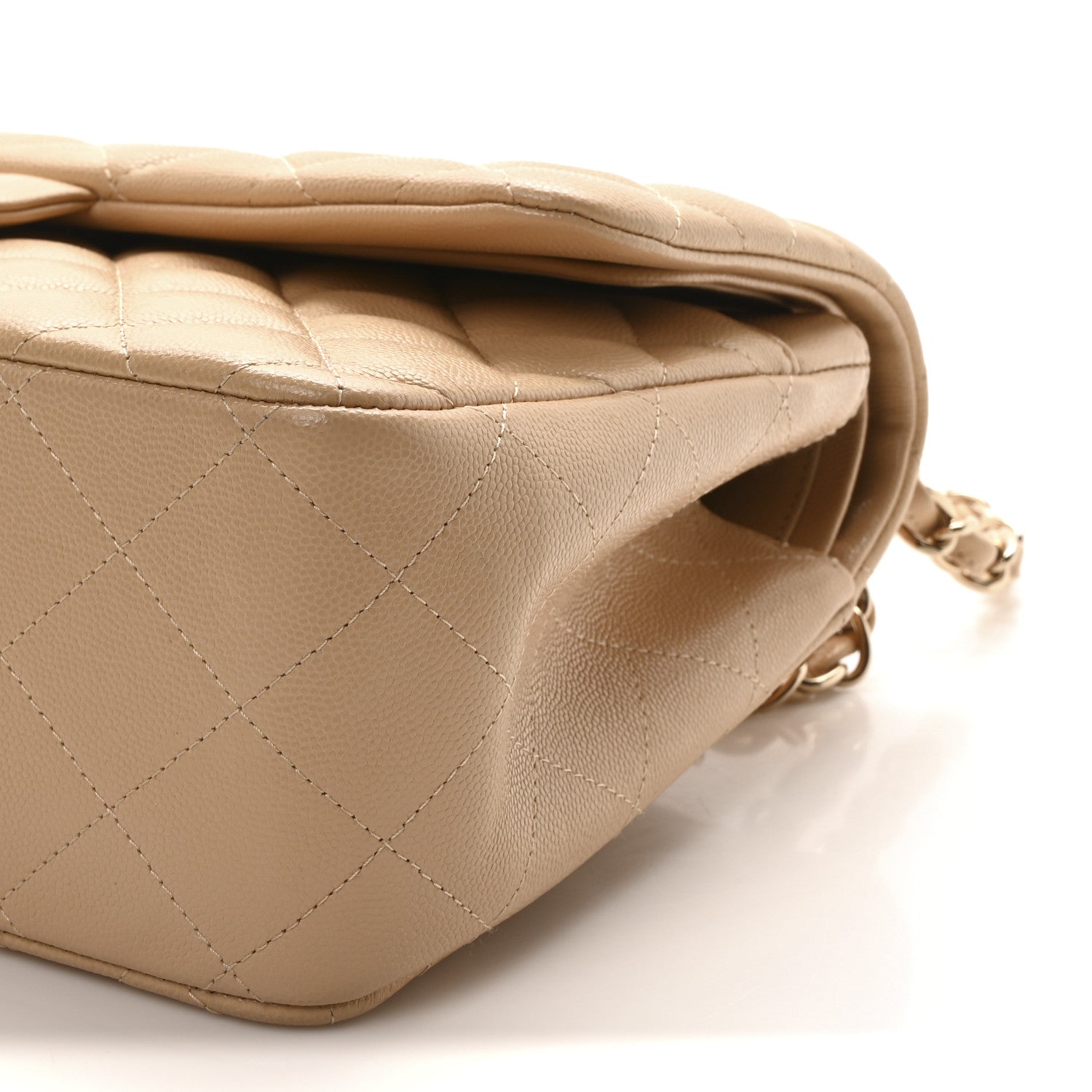 Caviar Quilted Jumbo Double Flap Beige Clair