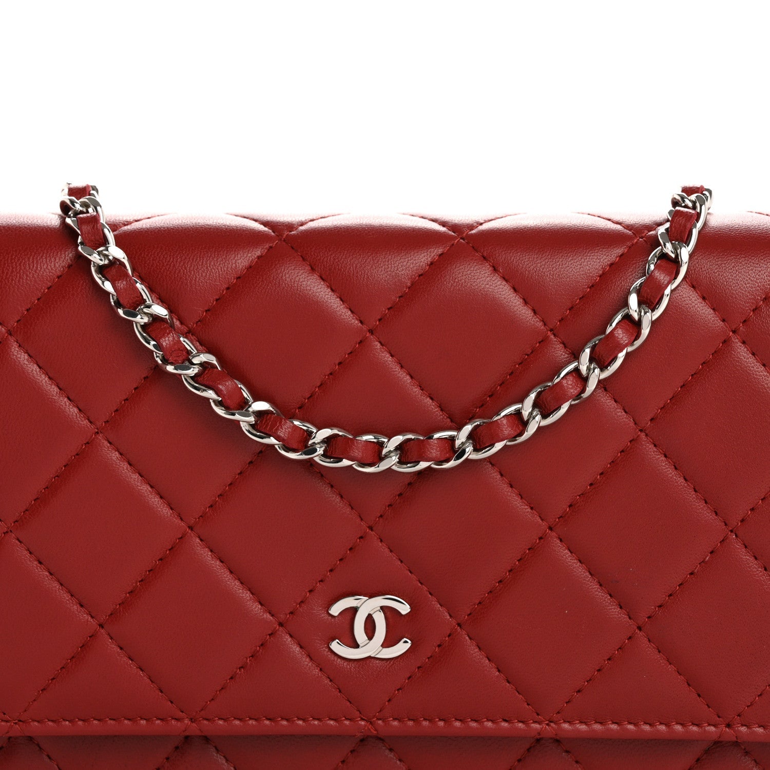 Lambskin Quilted Wallet On Chain WOC Red