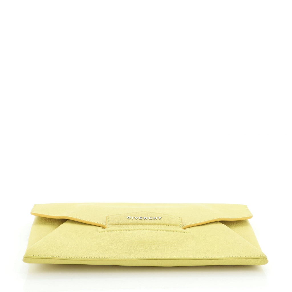 Antigona Envelope Clutch Leather Medium
