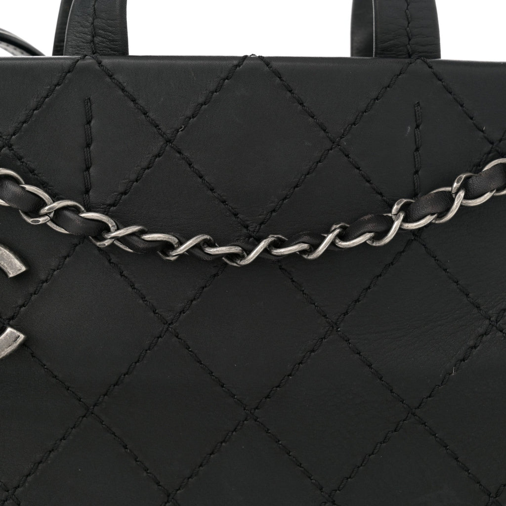 Grained Calfskin CC Pocket Tote Black