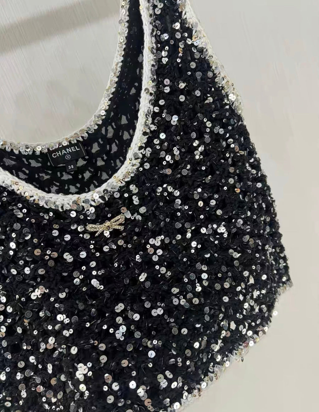 Chanel 23s black sequined bow top size 38