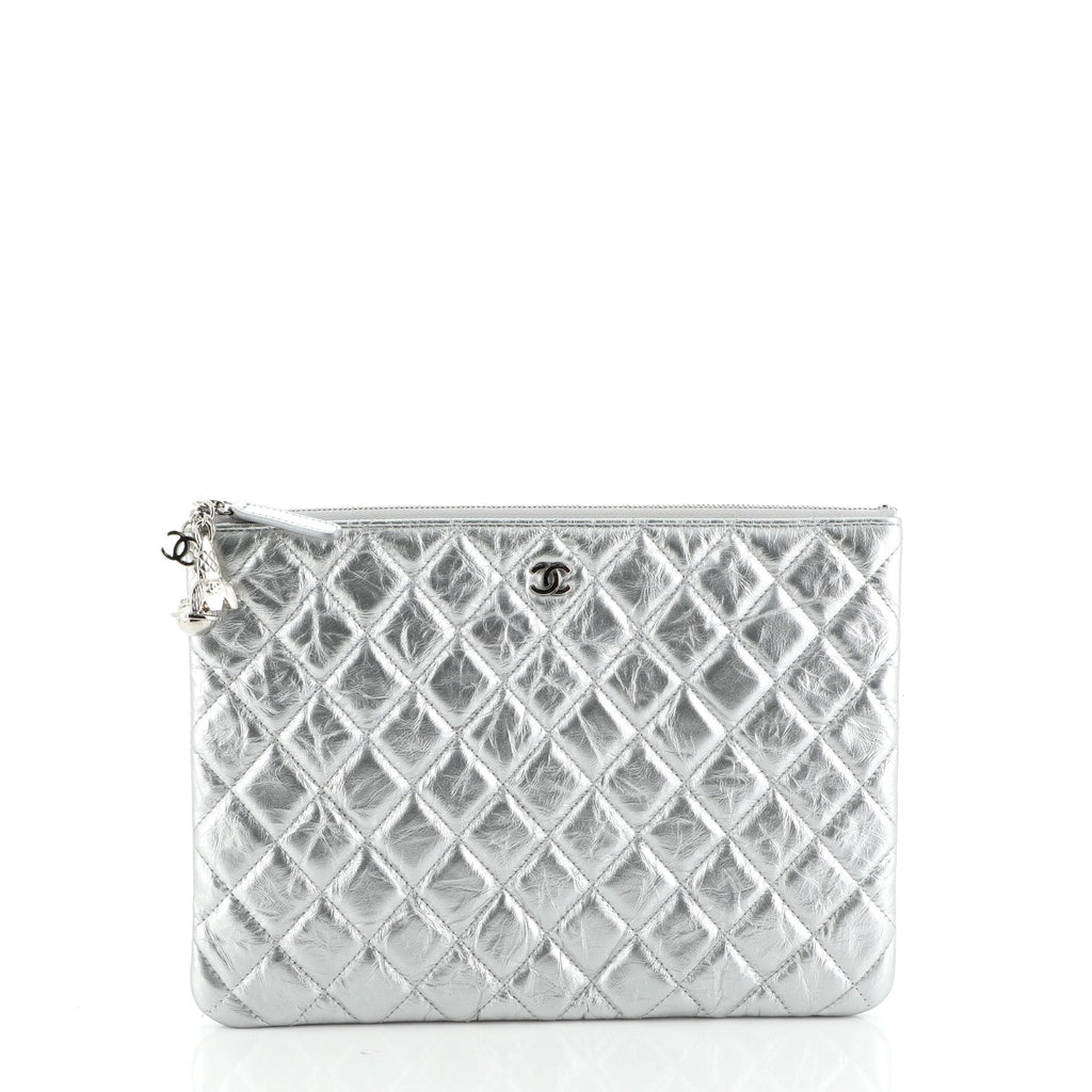 O Case Clutch Crumpled Quilted Calfskin Medium