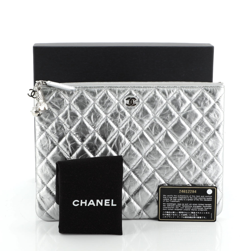 O Case Clutch Crumpled Quilted Calfskin Medium