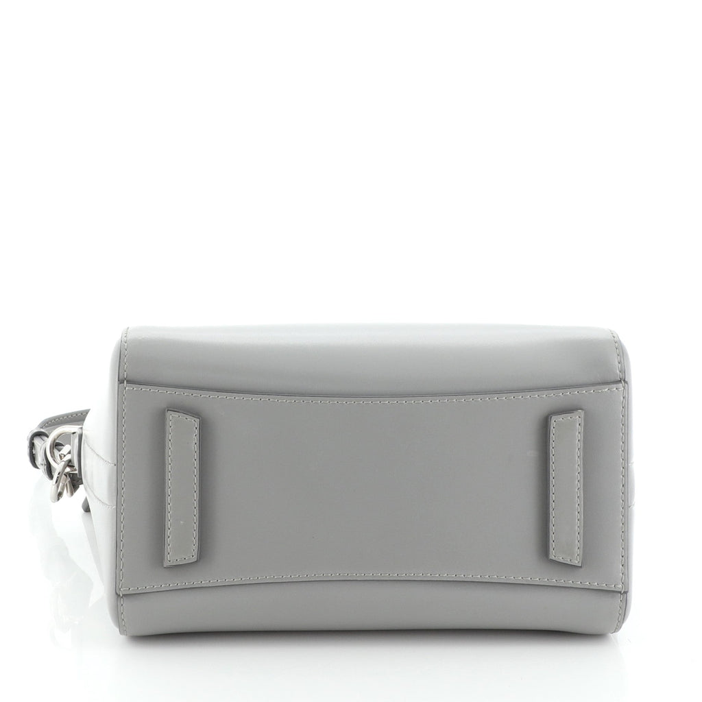 Antigona Bag Glazed Leather Mini